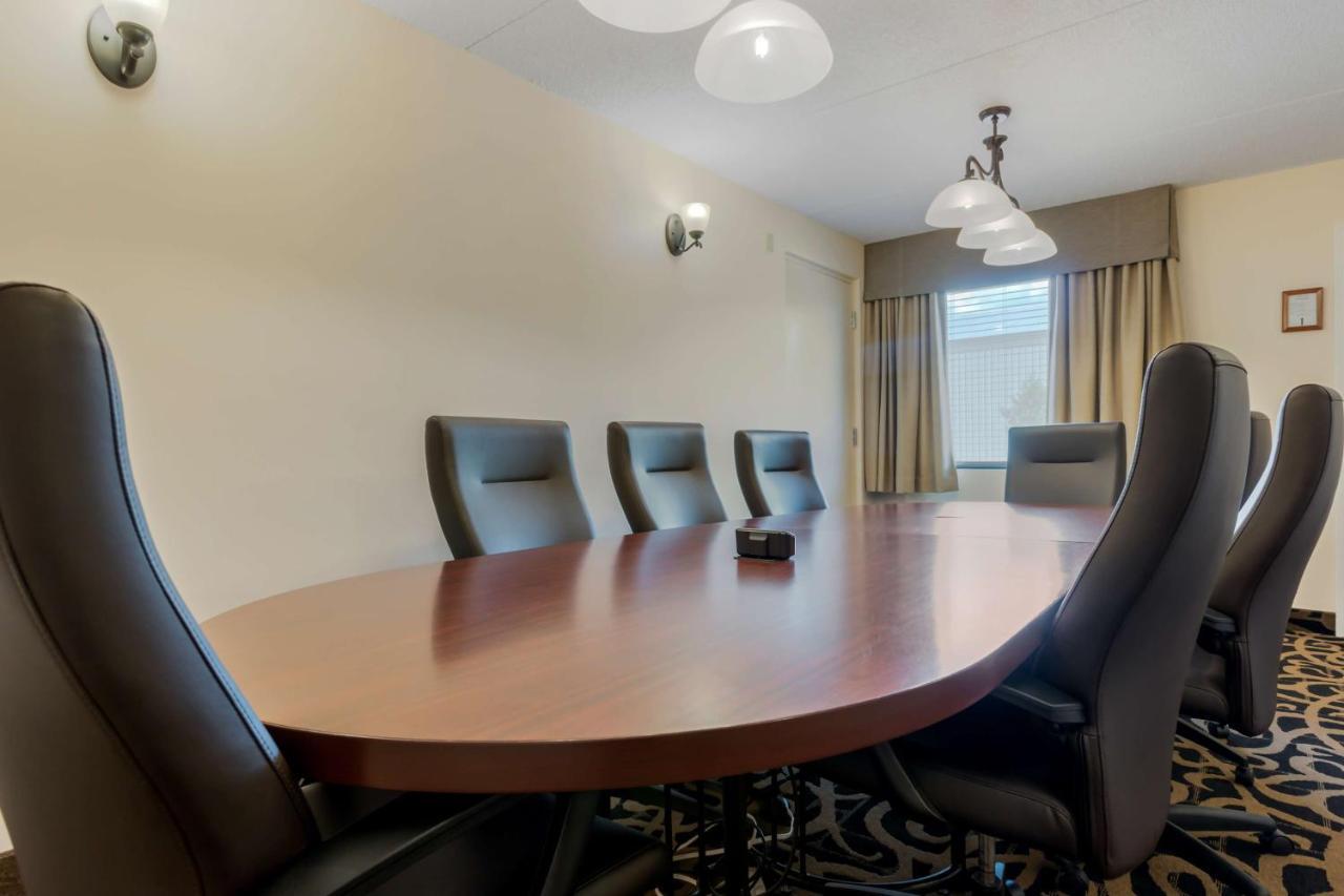 Best Western Plus Dryden Hotel And Conference Centre מראה חיצוני תמונה